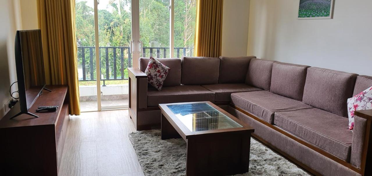 Green Mount View Two Bed Room Apartment Нувара Елия Екстериор снимка