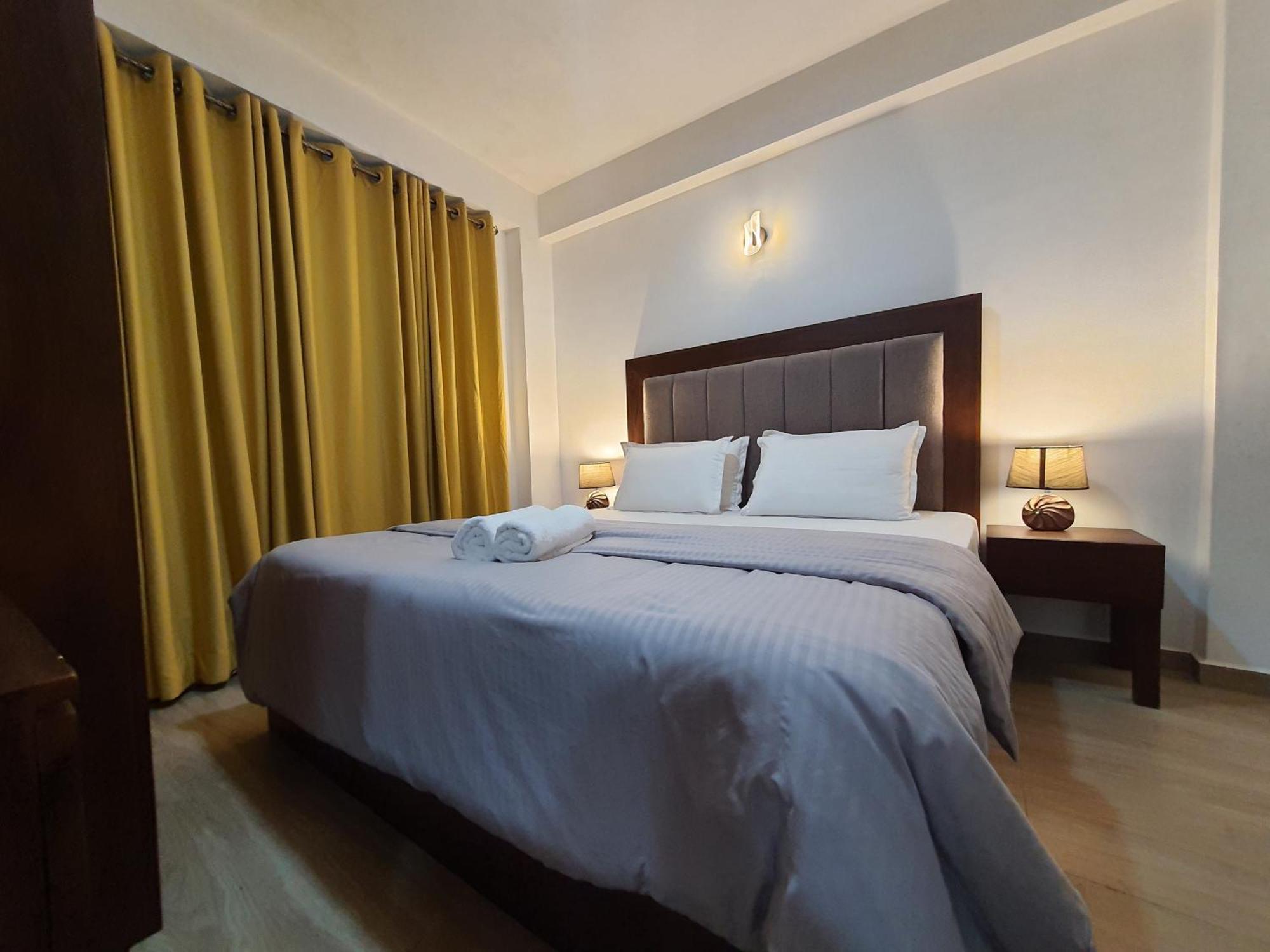 Green Mount View Two Bed Room Apartment Нувара Елия Екстериор снимка